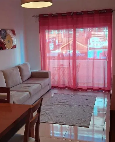 Apartamento Oura Strip *