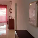 Apartmán Oura Strip *